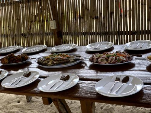 El Nido Paradise Tour Food